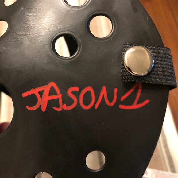 Jason actor mask signed with JSA COA - Picture 4 of 7